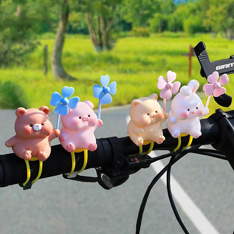 

1Pc Cute Wind Broken Rubber Bicycle Little Pig Propeller Rabbit Little Bear Cat Road Bike Motor Helmet Riding Decoration