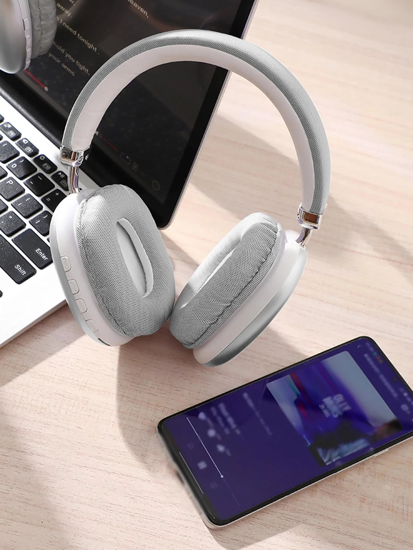 Upgraded Wireless Headphones, Lightweight and Foldable Earpieces