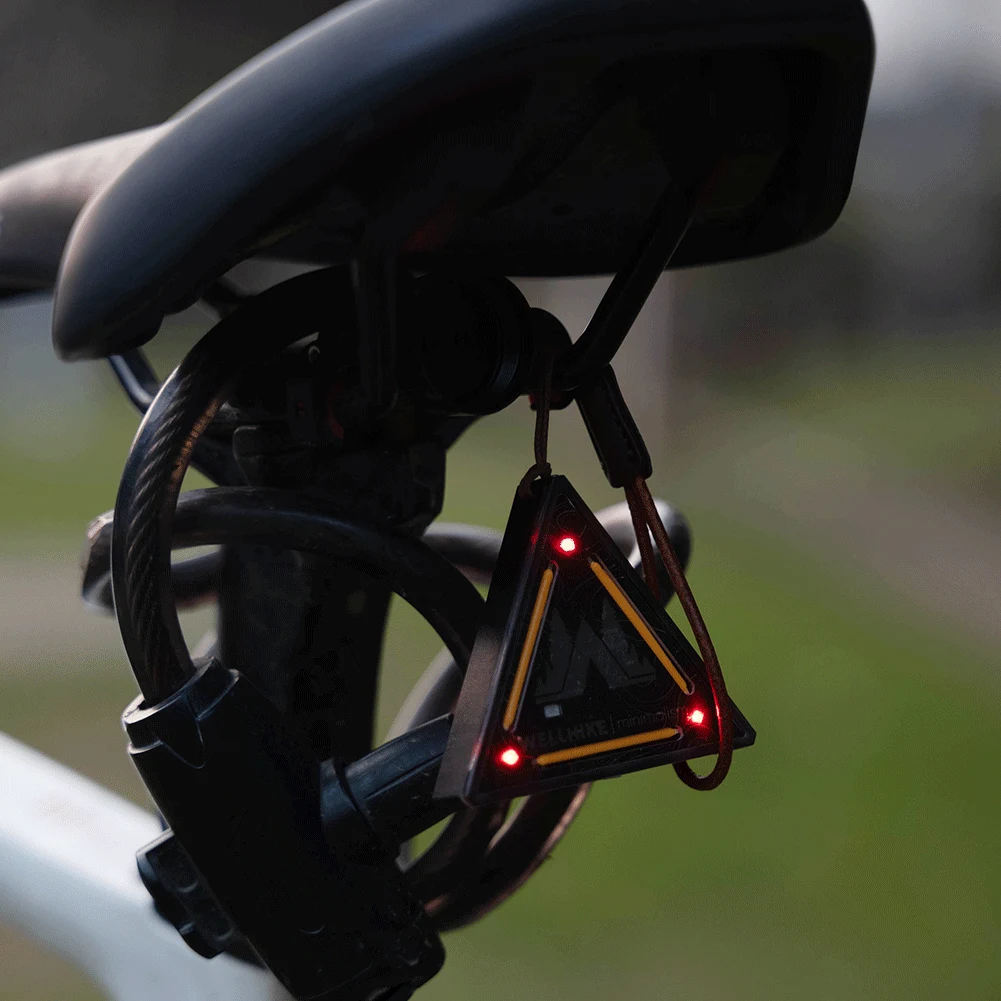 LED Outdoor Mini Direction Light with 4 Lighting Modes Type-C Charging Night Riding Warning Light for Hiking Fishing