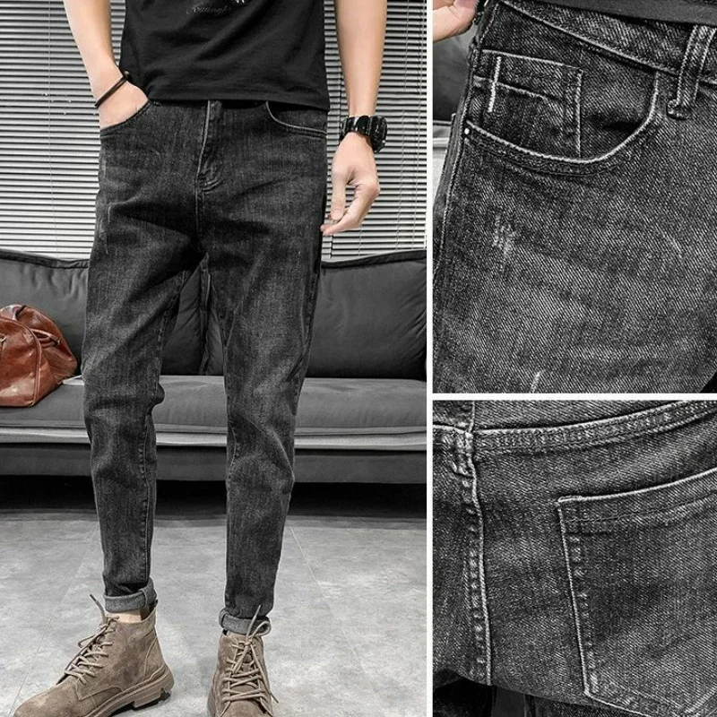 

2023 New Trendy Men's Korean Version Trendy Slim Fitting Men's Jeans with Holes Small Legs, Versatile 9-inch Long Pants