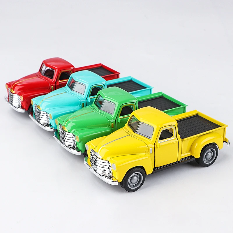 Vintage Roter 1/43 Maßstab Metall-LKW Spielzeug Mini-Dekoration für Kinder Weihnachts- und Neujahrsgeschenk Heim- und Bürodekoration