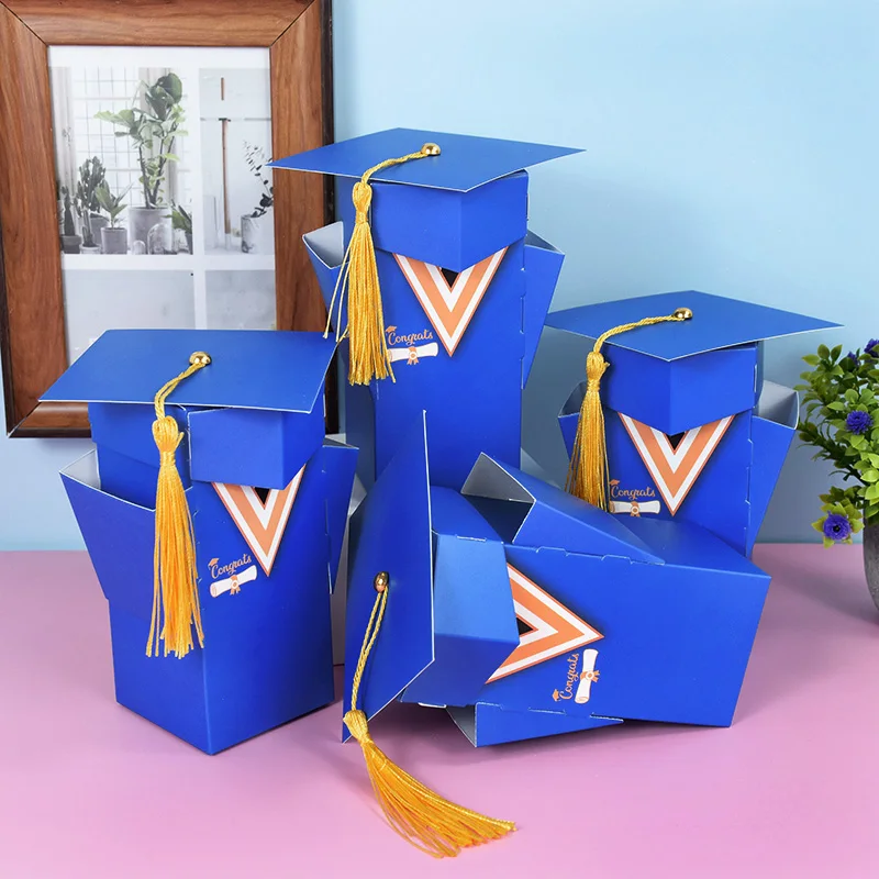 

5pcs Bachelor Hat Cap Candy Box Congrats Grad Graduation Gift Packaging Box Paper Bags with Tassel Celebration Party Favor Decor