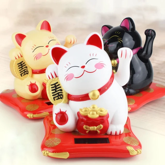 Ornement Voiture Chat Chanceux en Céramique Maneki Neko – Allure Zen