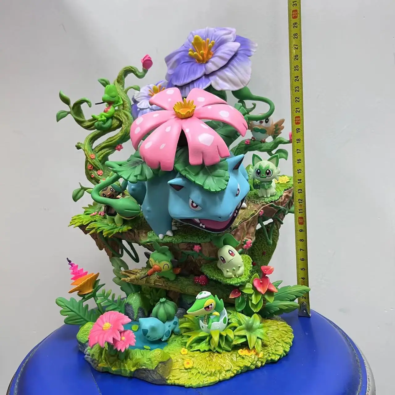 カビゴン フィギュア 草の上に座っている Amazon | G.E.M.シリーズ ポケットモンスター カビゴンと