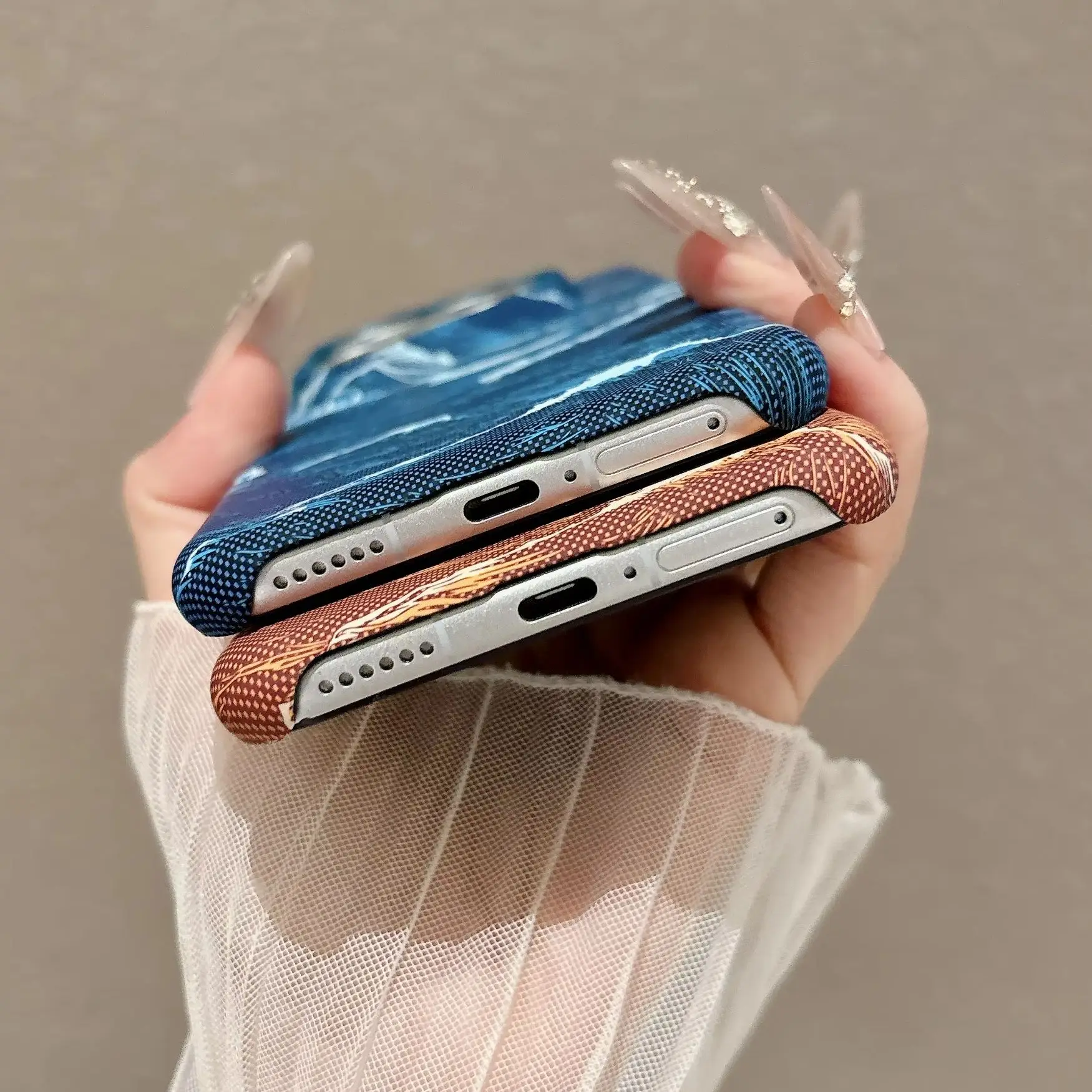 Frosted Frameless Magnetic Phone Case with Carbon Fiber Pattern