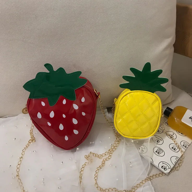 

2024 Cute Pineapple Strawberry Shape Shoulder Mini Chain Crossbody Bag for Women Satchel Purse Handbag