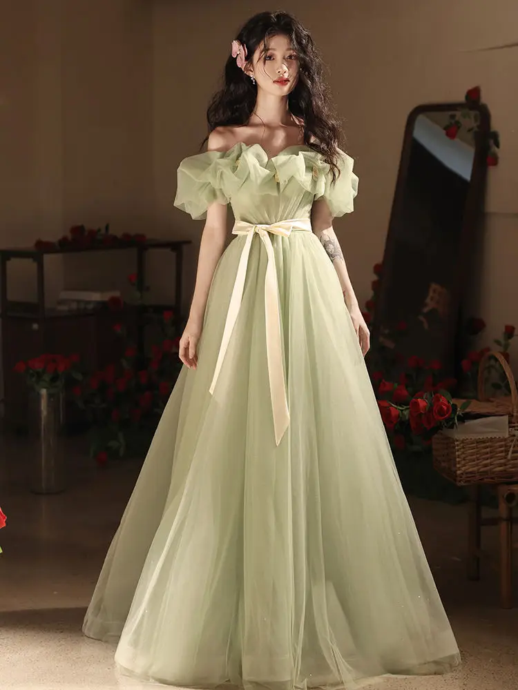 green emerald velvet dress Zapaka Women Green Plus Size Prom Dress Sweetheart Satin Tiered Princess Long Corset Formal Dress with Slit, Green / US10