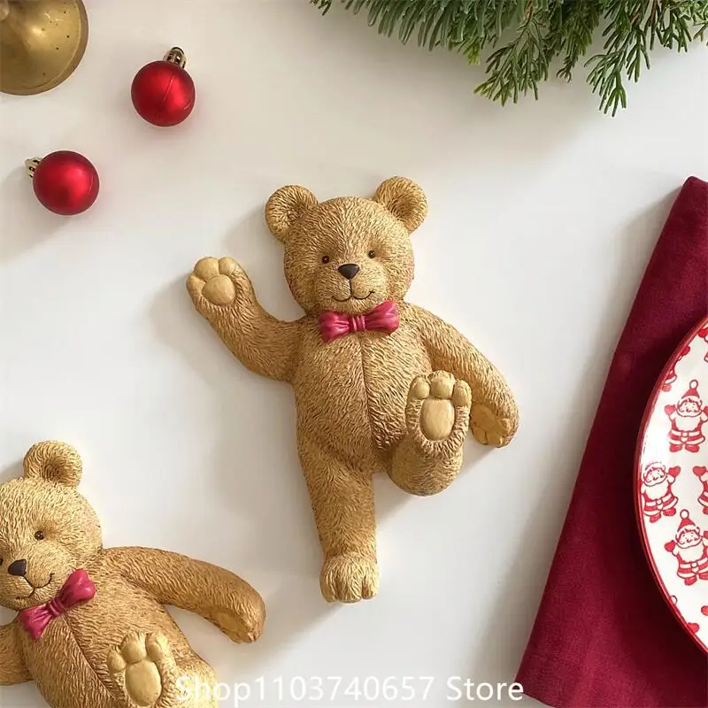 Cute Bear Resin Hook Wall Hanging  Retro Ins Style Blogger Bear Festival Gift Decorative Resin Ornament 2