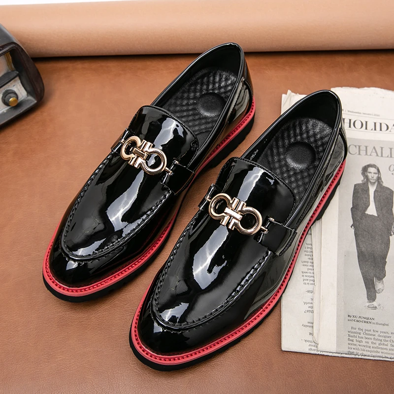 

New Luxury Fashionn Pointed European Style Monk Strap Shoes Men Casual Loafers Formal Dress Footwear Business Shoes Masculino