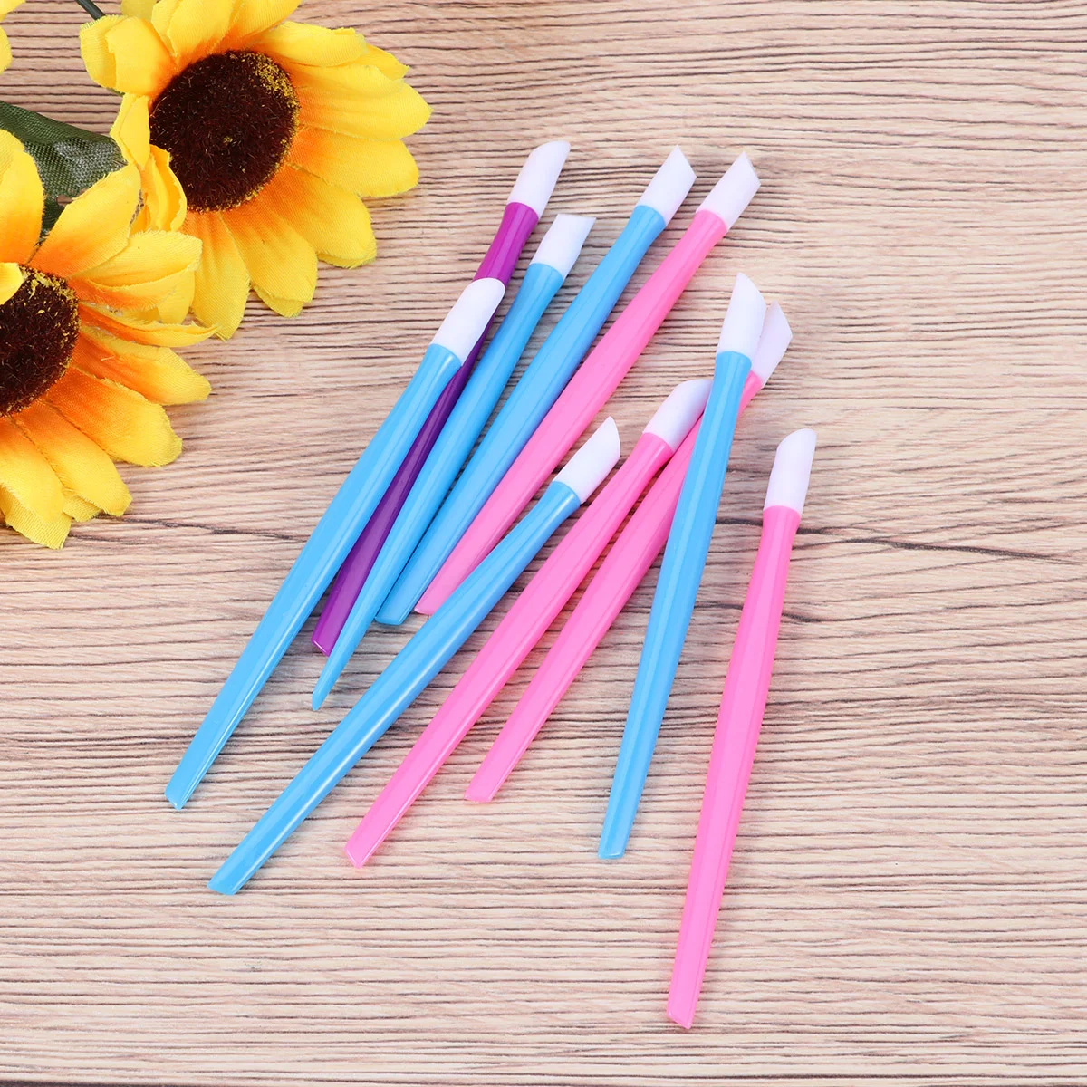10 Pcs Stick Nails Putter Trimmer Sealer Cuticle Pusher Manicure Tools Tipped Pushers Giveaway