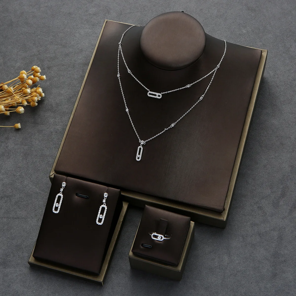 2023 Trendy Dainty Geometry Collana Orecchino Anello Braccialetto Set Per Le Donne Fidanzata Moglie Gioielli Regalo Per Le Donne