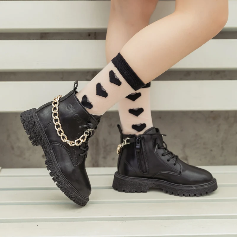 Botines negros con cadenas de Metal y perlas para ni as botas