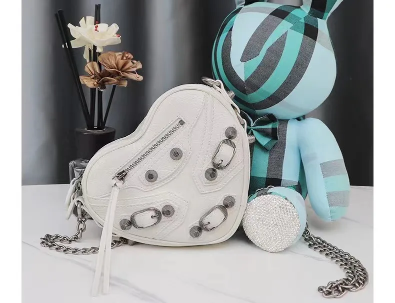 S09323bb0b2be4bbcb6509501bfe9d6f8W