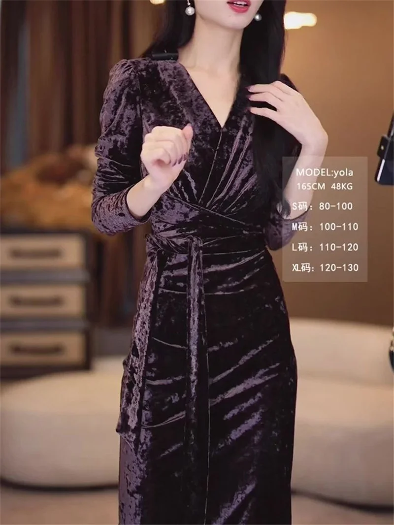 Spring Autumn Velvet Lace-up Temperament Middle-aged Mother Dress Wedding Banquet Slightly Plump Slim Happy Mother-in-law Dress