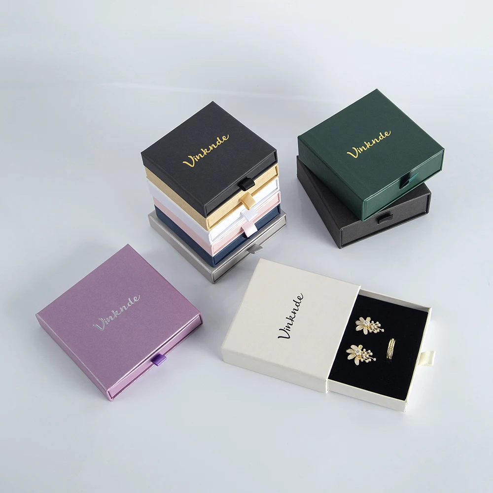 100pcs 6x6x2.5cm White Cardboard Drawer Sliding Box Necklace Earring Bracelet Ring Custom Logo Gift Paper Packaging Jewelry Box