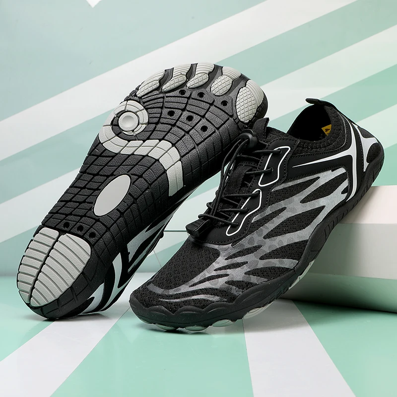 New Quick-Dry Aqua Shoes Couple Summer Beach Anti-Slip Aqua Shoes Swimming Wading Breathable Creek Tracing