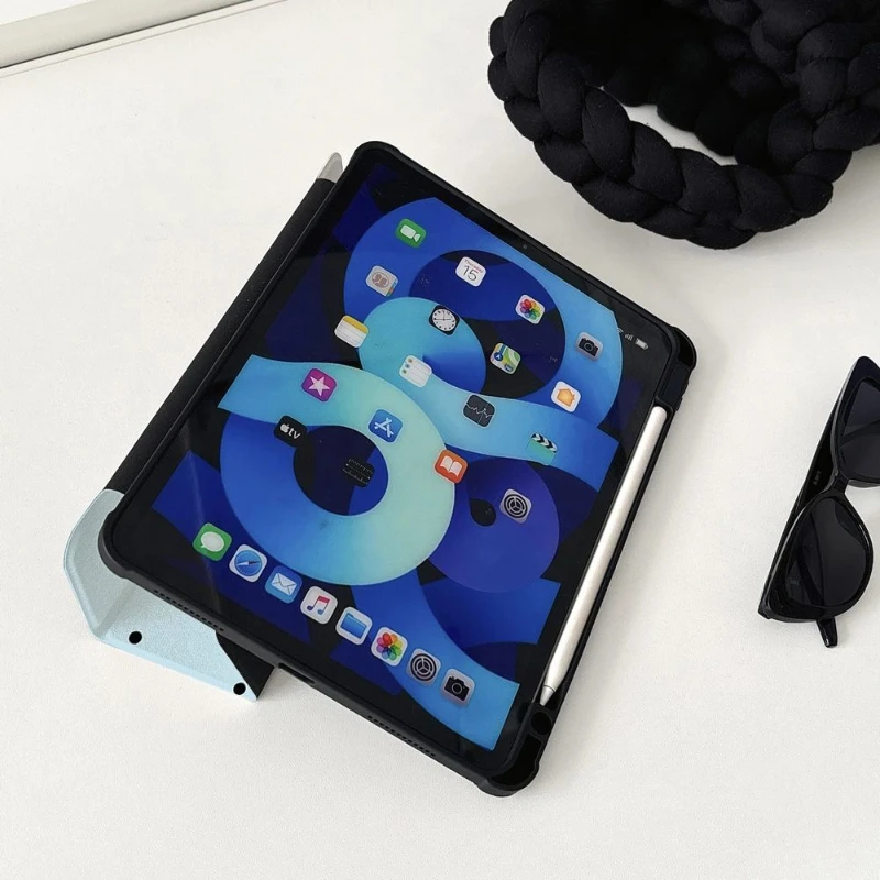 Chic Black Polka Dots Trifold Tablet Case