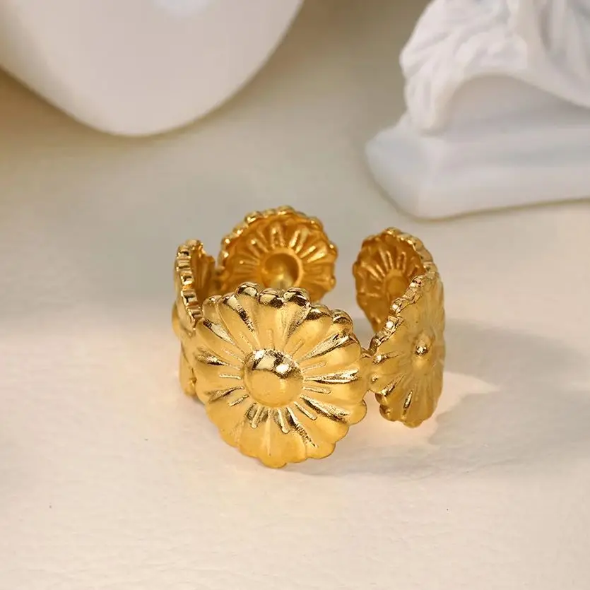 Elegant Flower Rings for Women Gold Color Jewelry