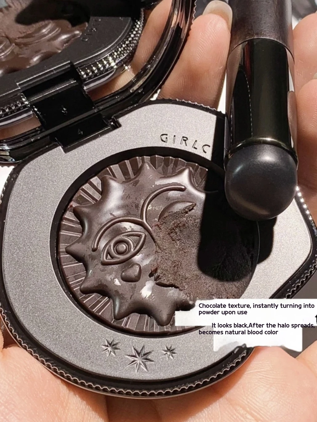 Girlcult Emotional Powder Blush Black 3