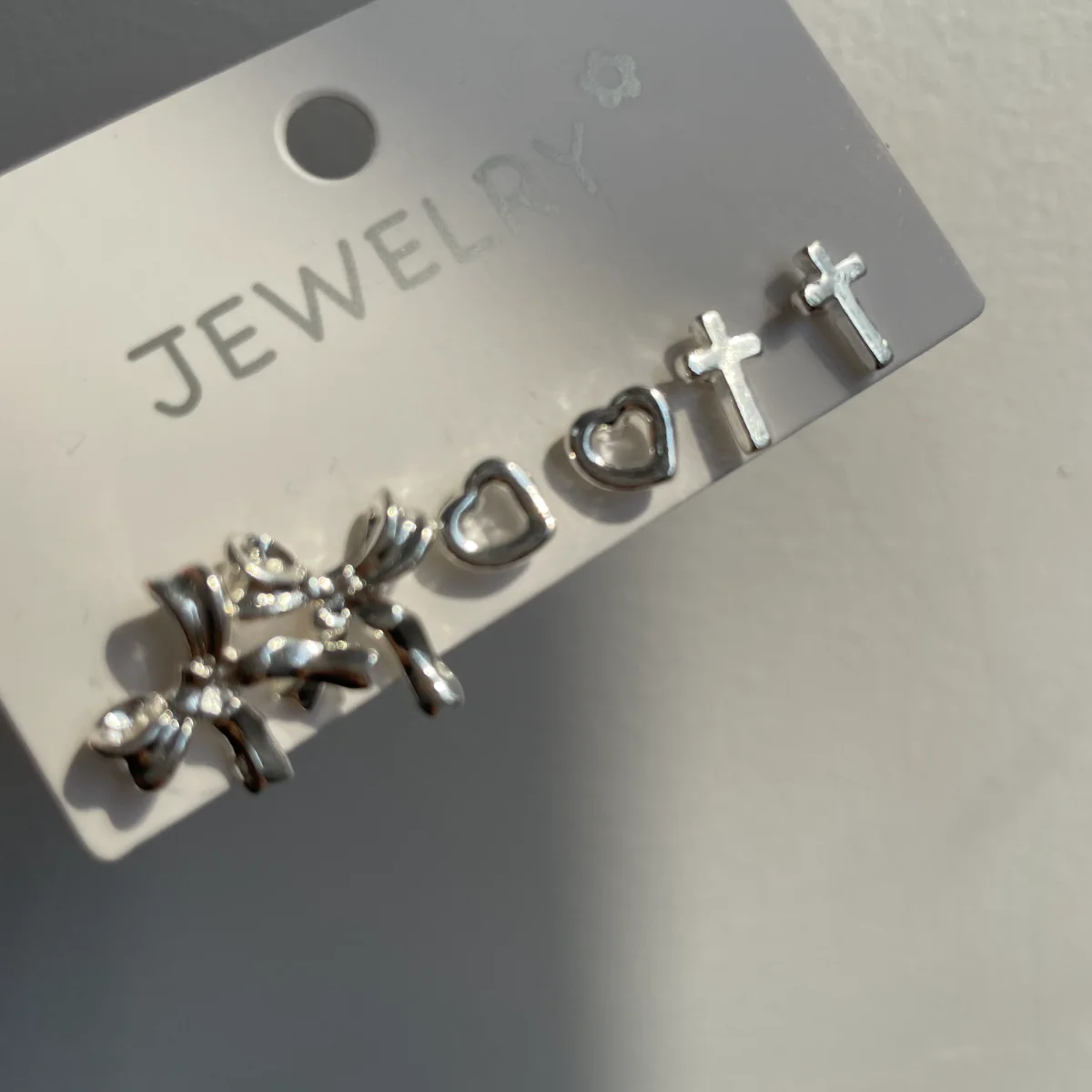 

6 шт. модные кресты христианские Y2K Love лук простой милый серебряный цвет серьги набор для женщин повседневные искусственные подарки