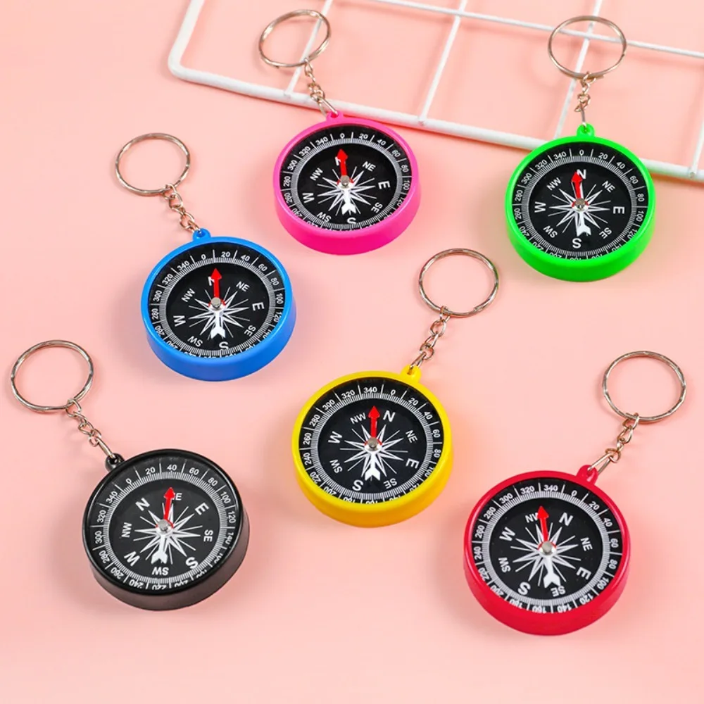 6/12/20세트 야외 캠핑 하이킹 성인 파티 선물용 태그와 파우치가 포함된 멀티컬러 미니 나침반 세트