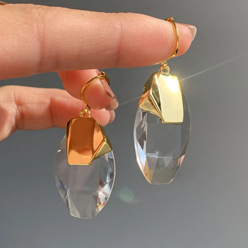 Korean Creative Personality Jewelry Pattern Transparent Pendant Earrings for Women Fashion Charming Dangle Earrings