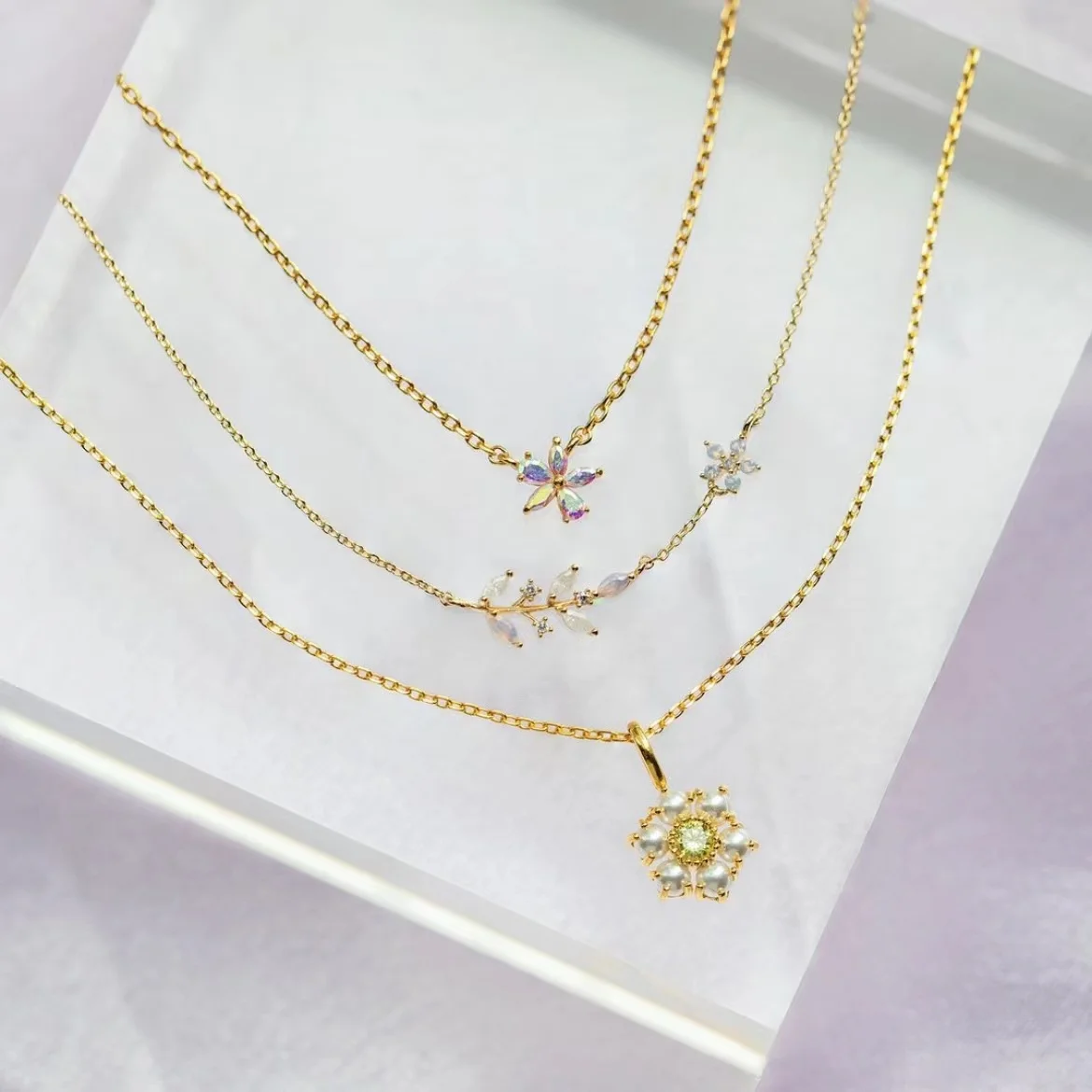 

Korean Fashion Flower Pendant Necklace For Women Girl Colorful Zircon Choker Necklace Jewelry Gift collares para mujer