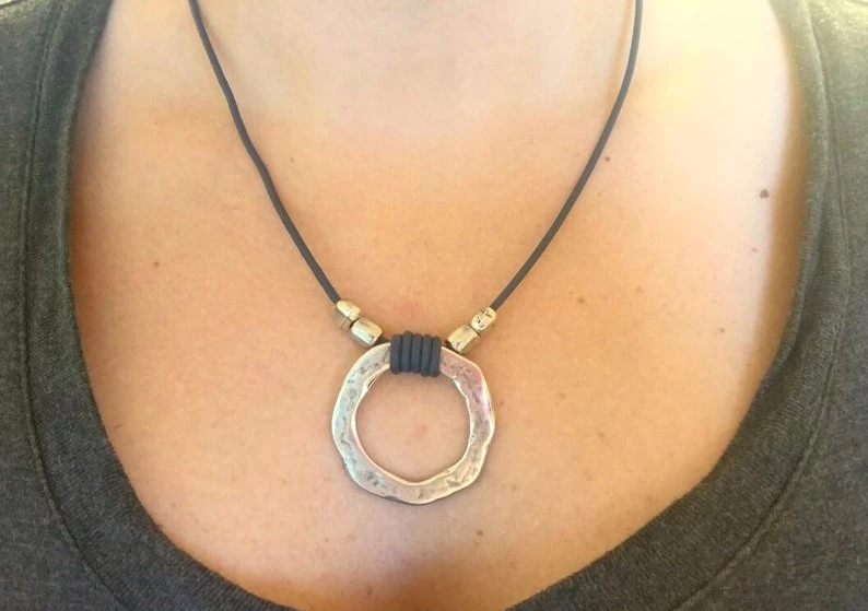 Кожаное ожерелье Zamak Infinity Circle, ожерелье с подвеской в стиле Uno de 50, украшенное бисером, с замком