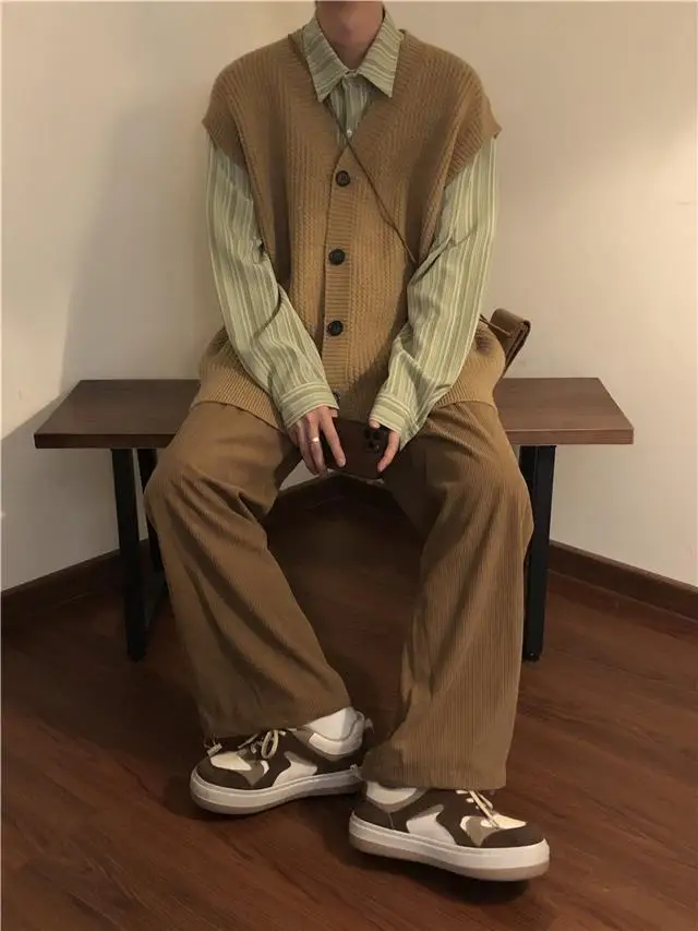 Slide image f0fb43d6df734f238f49f1ec542f8024