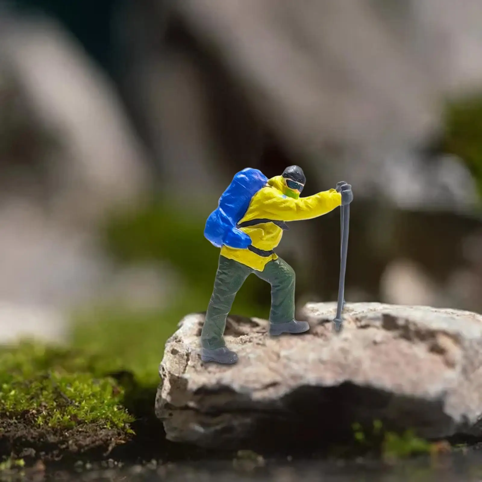 Resin 1/87 Climbing People Figures Mountaineering People Figures for DIY Scene DIY Projects Layout Decor 2