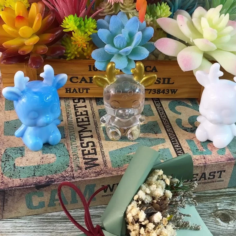 DIY Crystal Epoxy Glue 3D Mirror Christmas Deer Silicone Mold Aromatherapy Gypsum Expansion Soft Ornament