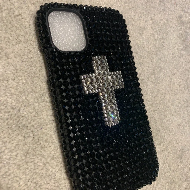 Crystal Cross Design In Black Silver Rhinestone Phone Case for Iphone14 12 13 Iphone 11 Pro Max Case Xiaomi Samsung Phone