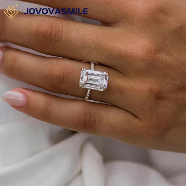 Celebrities with 7 Carat Diamond Engagement Ring - The Wedding Scoop
