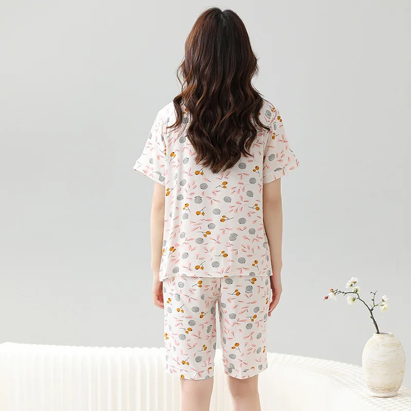 Women's Pajamas Sets 2-piece Sleepwear Lounge Sleep Set Soft Short Sleeve Tops with Pocket and Fifth Pants Knee Length Pjs Set