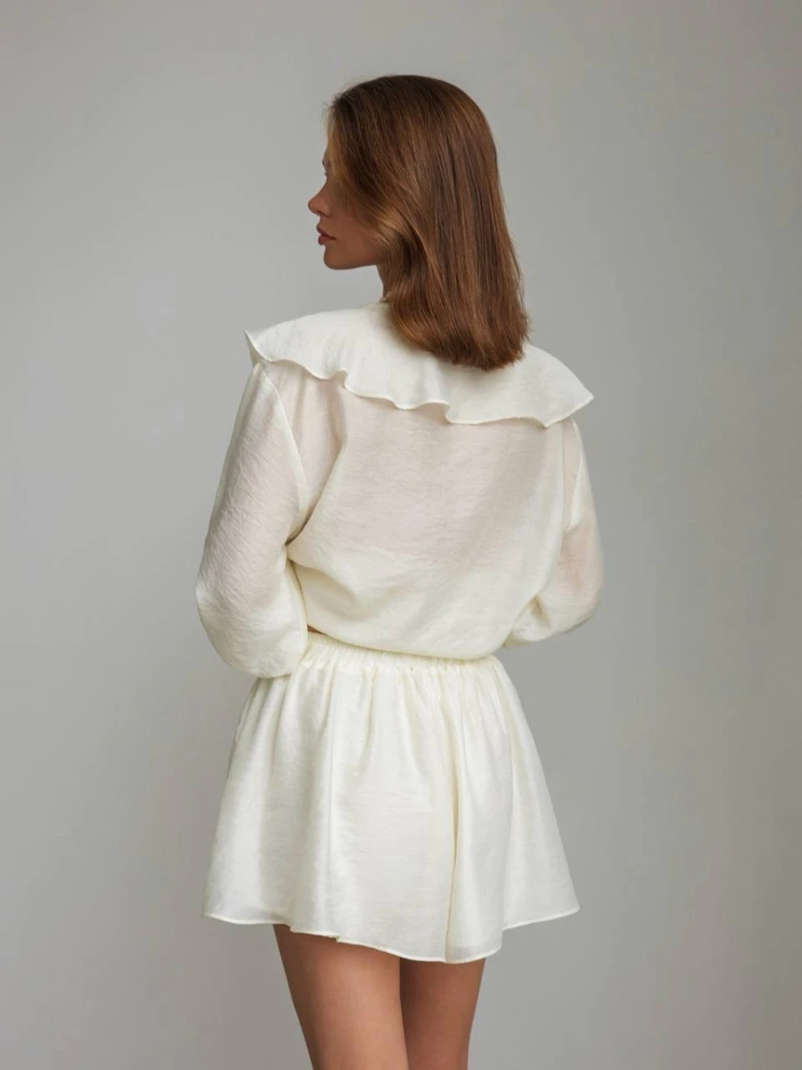 Bornladies Spring New Women's French V-neck Loose Ruffled Shirt Shorts Set Fashion Casual Long Sleeve Loose Shorts Two Piece Set