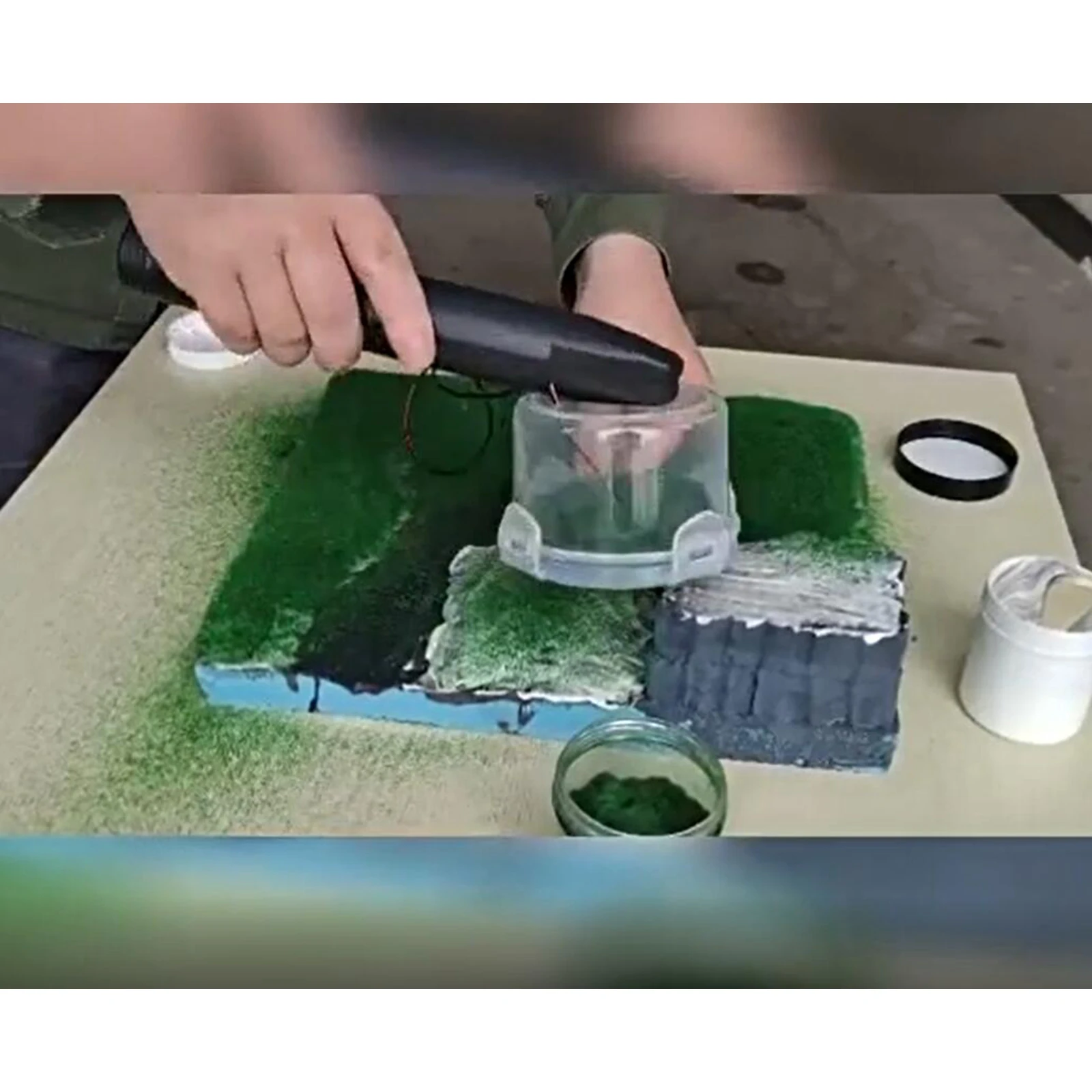 Applicatore di erba statica floccaggio per puntelli di Layout di scena tavolo di sabbia architettura modello Street Building Fairy Garden