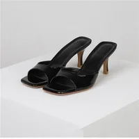 2152-030279.jpg • Elegant Sandals