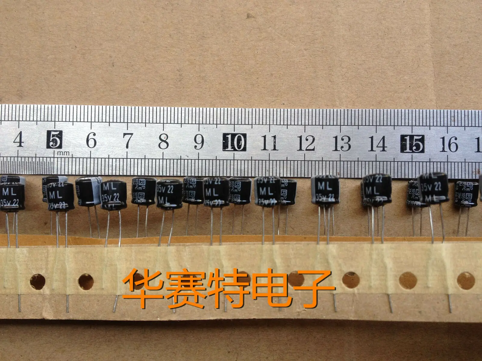 

100 шт. RPE ML 35V22UF 6X6mm 22 мкФ 35V электролитический конденсатор 105C