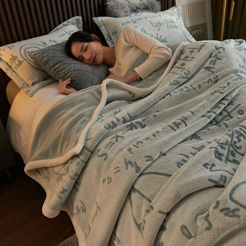 Как сделать маленькое одеяло. Лоскутное одеяло бонбон. Асика одеяло односпальный. Одеяло на синтепоне сшить. Как сделать маленькое одеяло.