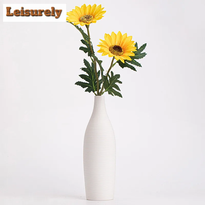 Threaded Needle Mouth  Ceramic Vase For Flowers, Decorative Floral Arrangement Display Flower Insert Creative Little Flower Vase