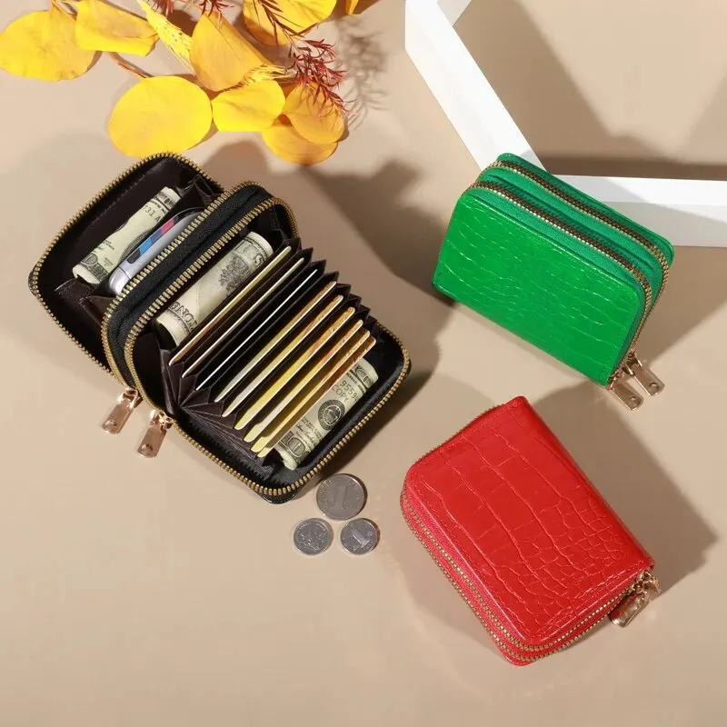 Elegante Damen-Geldbörse mit mehreren Karten – sichere Clutch mit doppeltem Reißverschluss | Lässige Geldbörse aus PU-Leder mit Aufbewahrungstasche aus Krokodilkarton – Detail 9