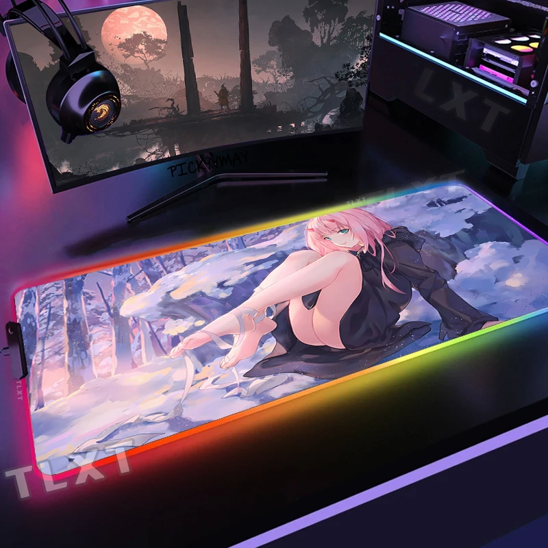 

Большой игровой коврик для мыши с RGB-подсветкой Zero Two Hi In The FranXX
