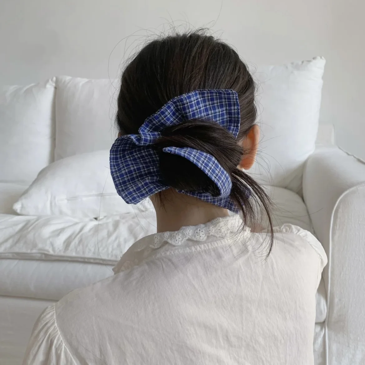 1PC Blue Plaid Large Scrunchie, Stylish Hair Accessory For Women, Cute Hair Tie For Daily And Party Wear