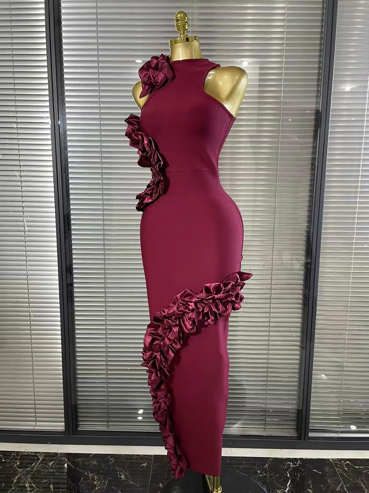 فستان سهرة أنيق بدون أكمام Xevmoni