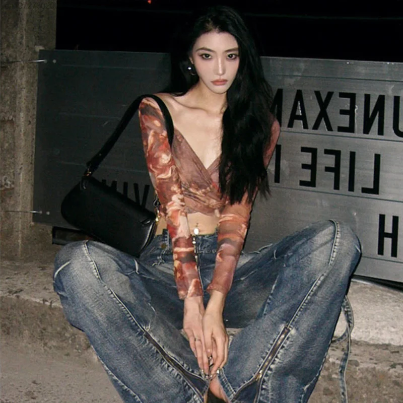 

Tie Dye Print V-Neck Long Sleeve Y2k Crop Tops Vintage Hot Girls Long Sleeve T Shirt For Women Harajuku Streetwear Casual Tee