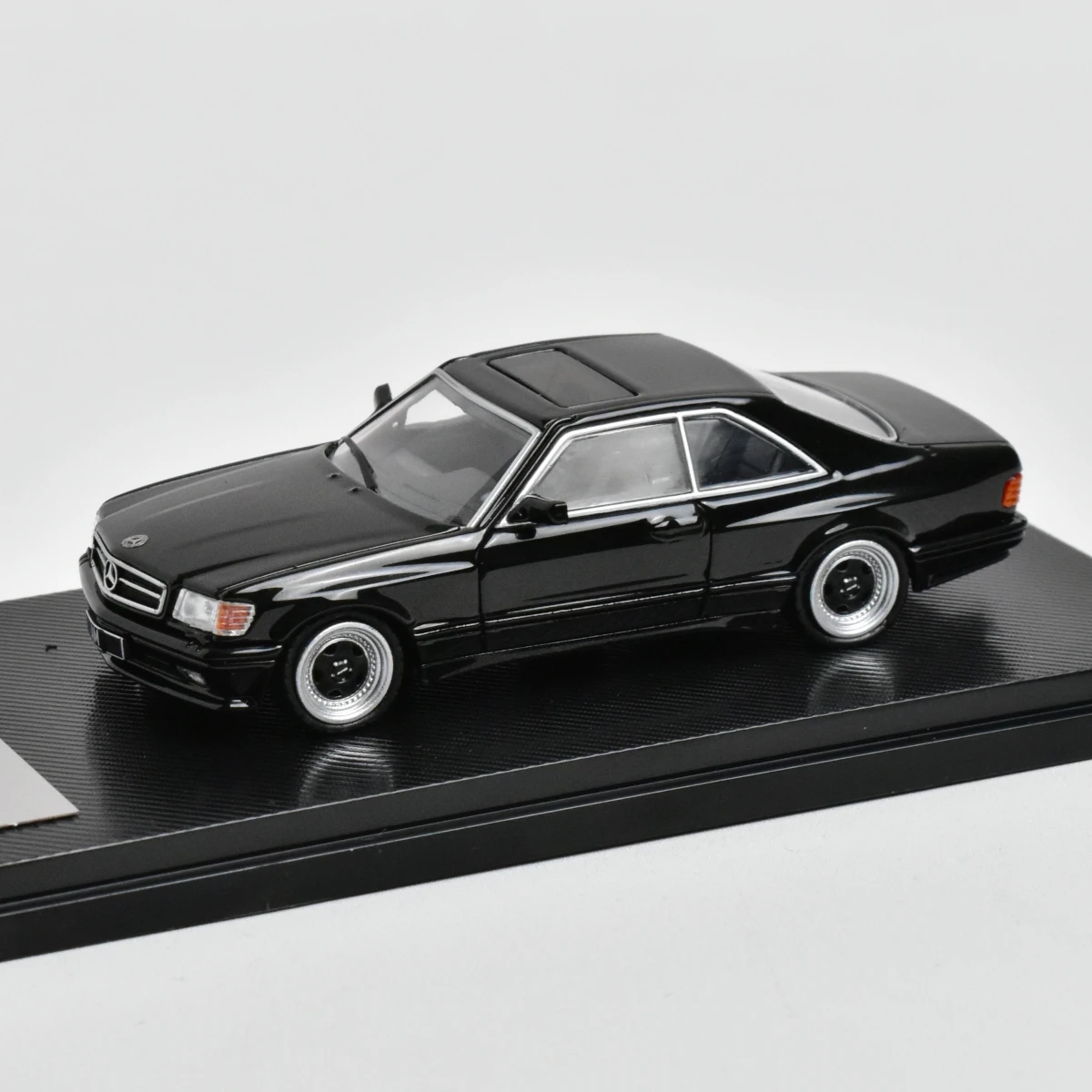 Mベンツ126-560SECエンジンカムシャフト.ロツカーアーム販売 重なっ