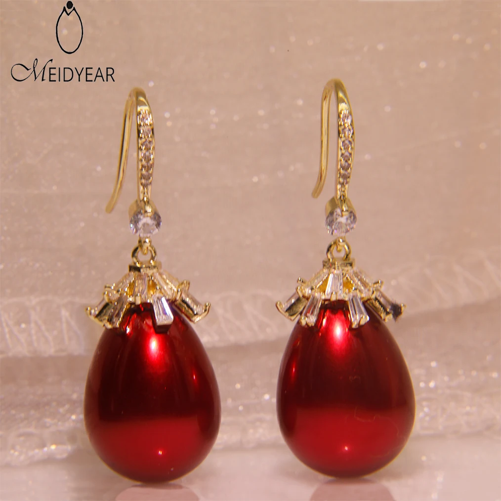 Pendientes Largos En Oro Con Perlas .Lecarré. - Shaw Joyeros