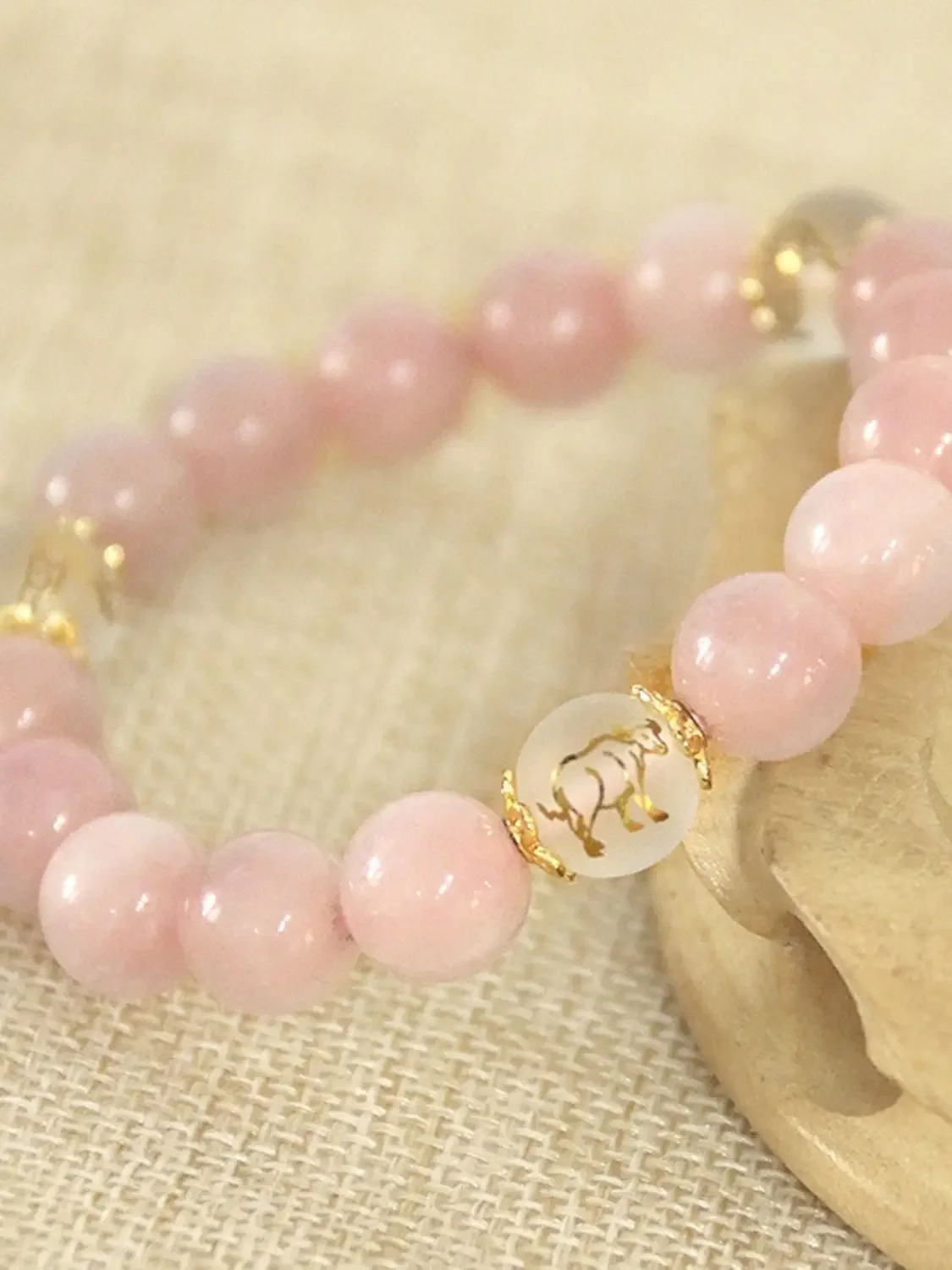 

Gold-plated Pink Crystal Bracelets Triple Smoke Edge Zodiac Bracelet Loong Women's Buddha Bead Hand String For Girlfriend Gifts