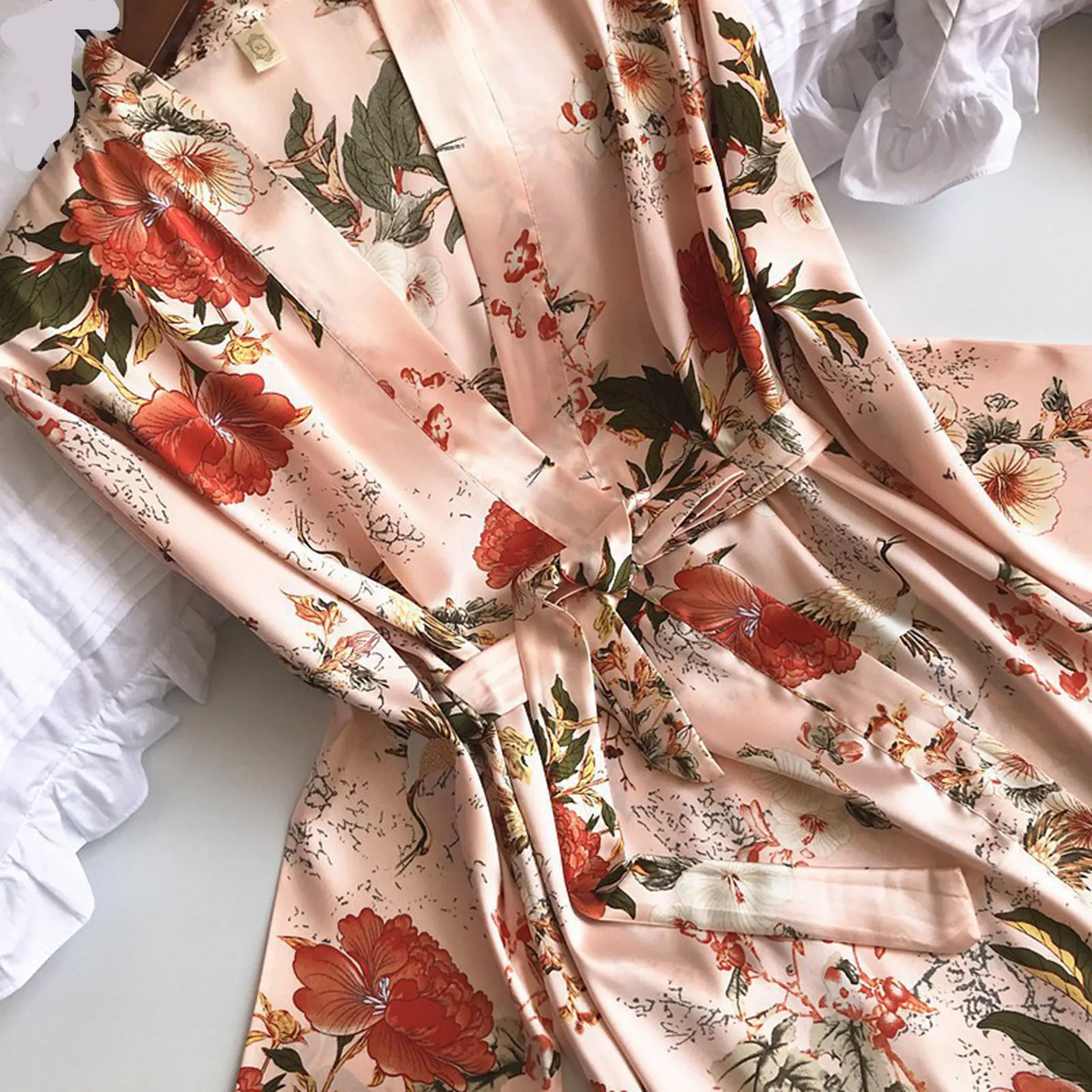 Three Piece Pajamas Set Women'S Homewear Vintage Floral Camisoles Top Pants Kimono Cardigan Shirt Satin Silk Pj Set Loungewear