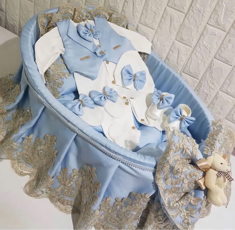 専用！新品、タグ付き！エンブロイダリーロンパース S24e085d1f83746a48abdf2bb97c1c